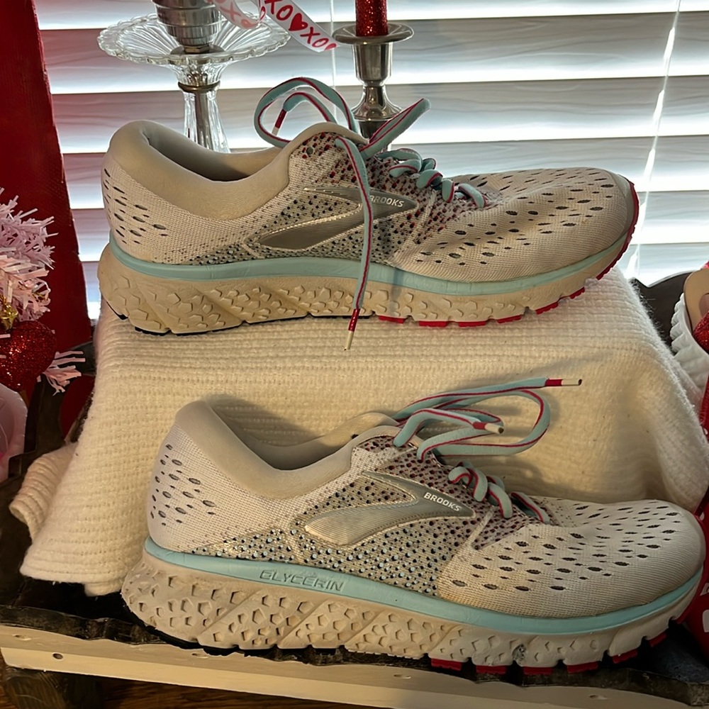 Brooks glycerin